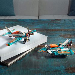 *Avión De Carreras Lego