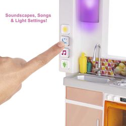 Barbie Dream House 2021