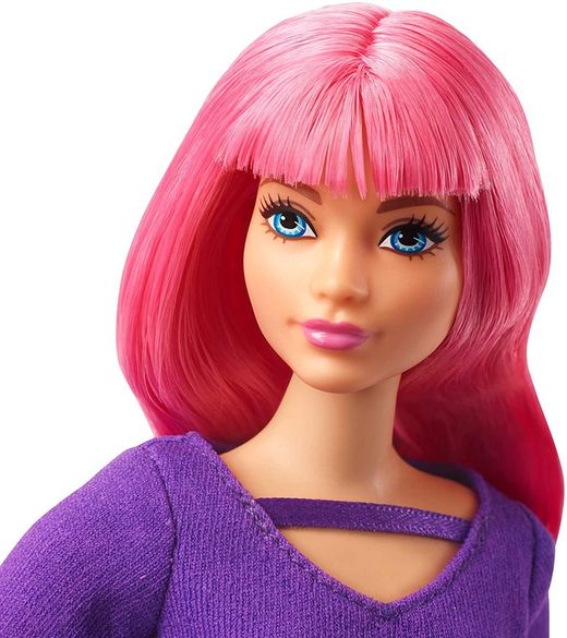 Barbie ¡Vamos De Camping! Daisy En El Campamento