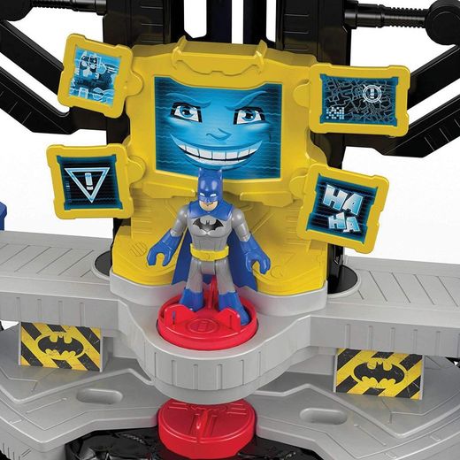 Batcueva transformable