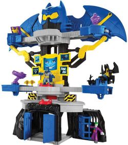 Batcueva transformable