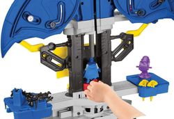 Batcueva transformable