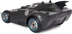 Lancement et défense de la Batmobile par radiocommande