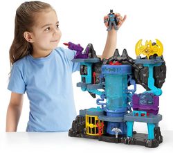 DC BATCUEVA BAT TECH IMAGINEXT