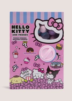 HELLO KITTY GIANT VENDING MACHINE