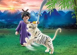 Special Luchadora Asiática con tigre Playmobil