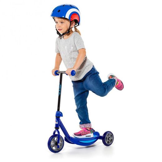 Mein erster blauer Roller