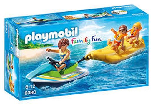 Moto de agua con banana