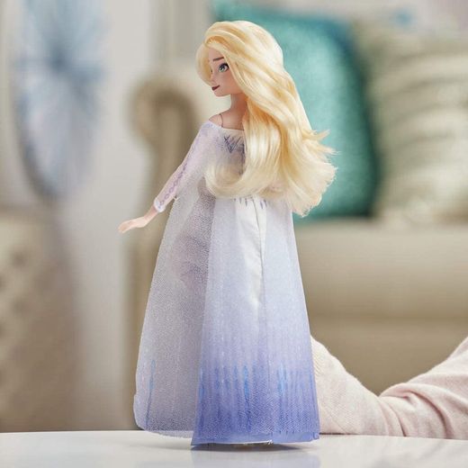 Elsa Cantarina Doll Frozen 2