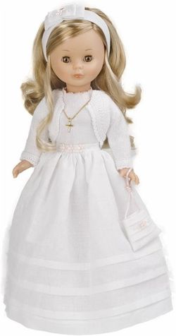 Nancy comunion rubia