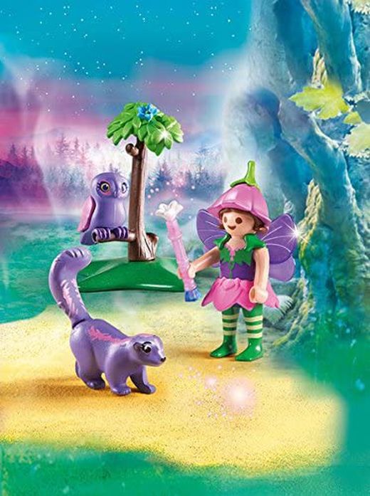 Fille féerique avec hibou