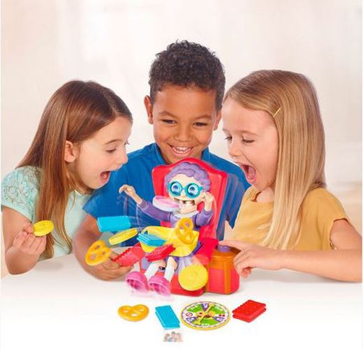 * Maak oma niet bang