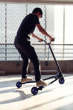 Funbee Duo Scooter