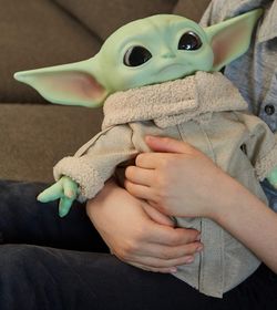 Star Wars Baby Yoda Peluche