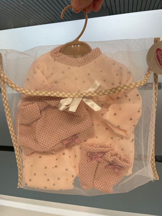 Robes pleureuses 42 cm