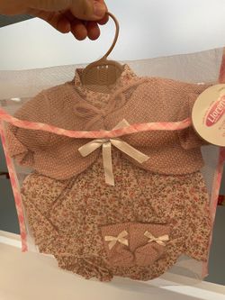Robes pleureuses 42 cm